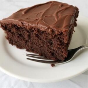 🍰 Classic Chocolate Fudge Cake – Rich & Decadent!